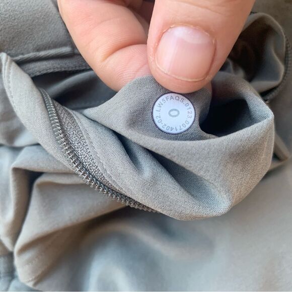 Lululemon Adapted State High-Rise Jogger Women’s Sz 0 Airflow Carbon Dust Green - Picture 3 of 14